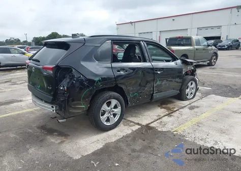 2019 Toyota Rav4 Xle from USA, damaged, VIN 2T3W1RFV6KW019052